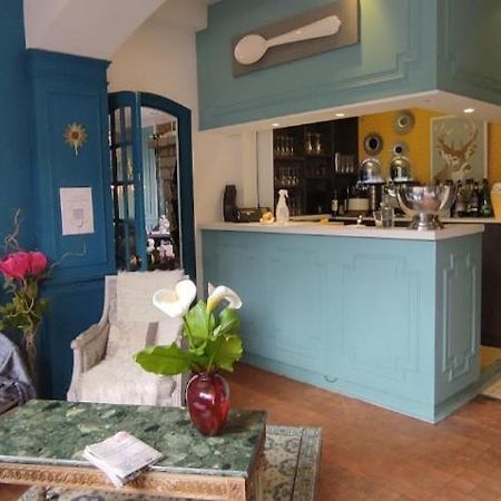 Logis Hotel Restaurant L'Auberge Normande Carentan Eksteriør billede