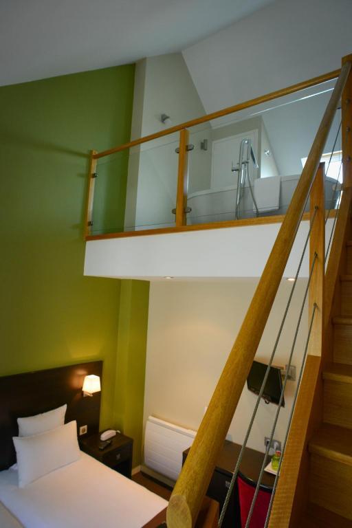 Logis Hotel Restaurant L'Auberge Normande Carentan Eksteriør billede