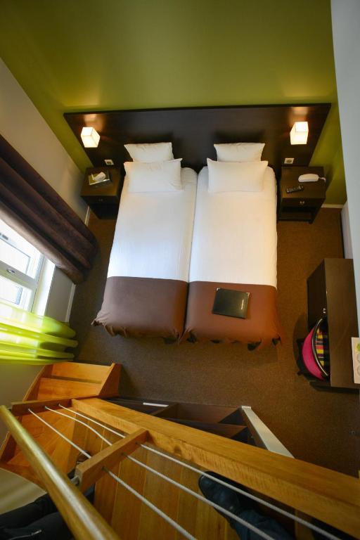Logis Hotel Restaurant L'Auberge Normande Carentan Eksteriør billede