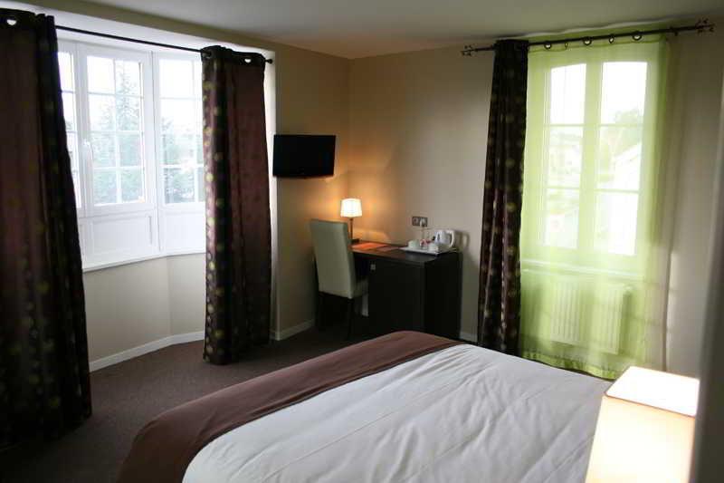Logis Hotel Restaurant L'Auberge Normande Carentan Eksteriør billede
