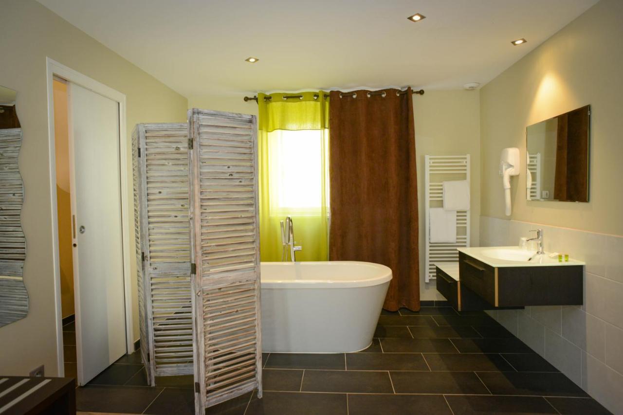 Logis Hotel Restaurant L'Auberge Normande Carentan Eksteriør billede